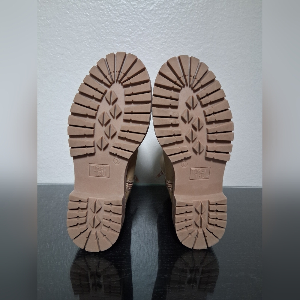 Time and Tru Women's Lug Chelsea Tan Brown Beige Memory Foam BOOT - Picture 6 of 6